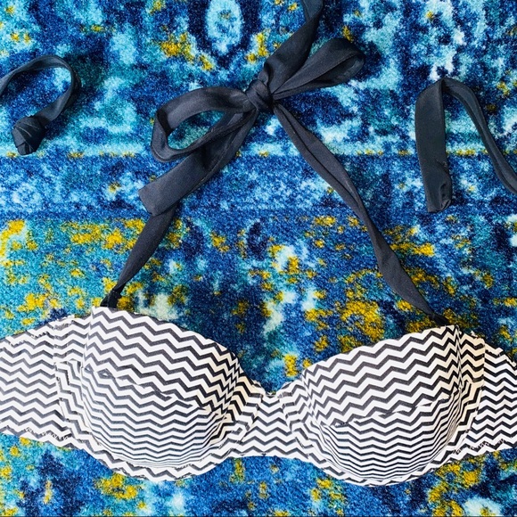 Topshop Patterned Wire Bikini Top💋 - Picture 5 of 9
